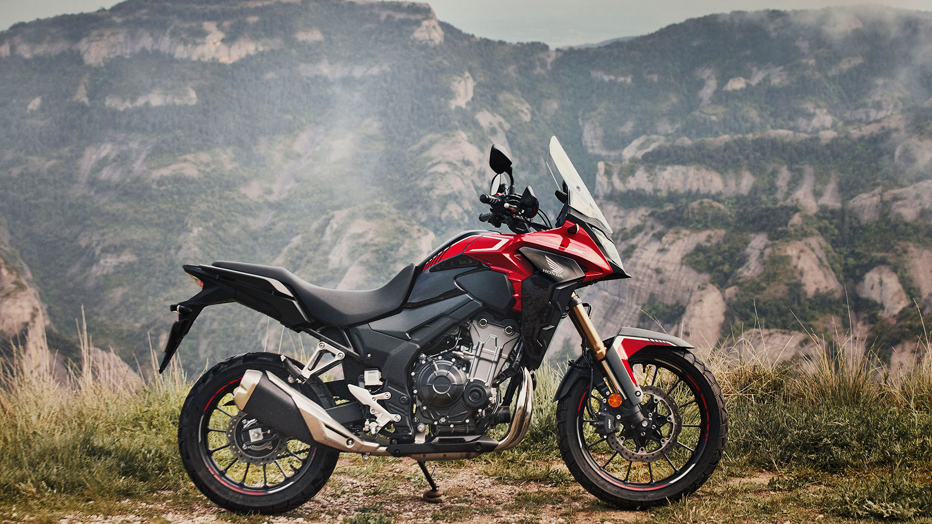 CB500X > Honda Canada's Adventure Motorcycle